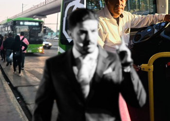 Rezago En Transporte Público - La Razón Nl