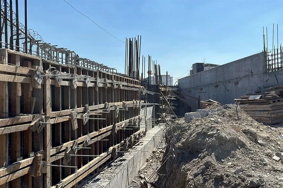 Image - La Razón Nl Metrorrey Ejecuta Obra Sin Permiso En San Bernabé