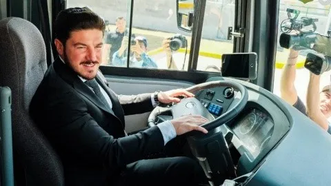 Image - La Razón Nl El Fracaso Del Transporte Público Estatal Quedó Expuesto Tras Las Fallas Persistentes. El Rezago En Transporte Público Exige Soluciones Estructurales.