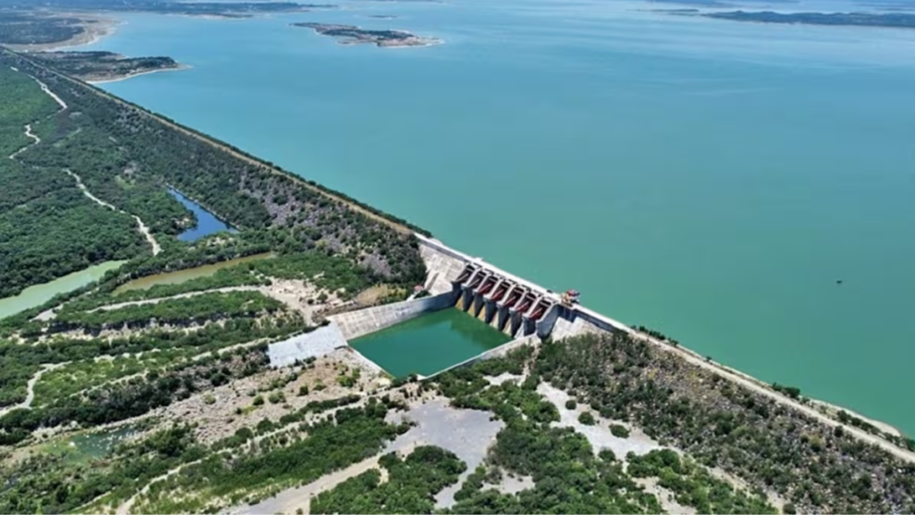 Imagen - 2026-01-22t172104900 - La Razón Nl Sequía-en-nuevo-león-samuel-garcía-desfogue-de-presas