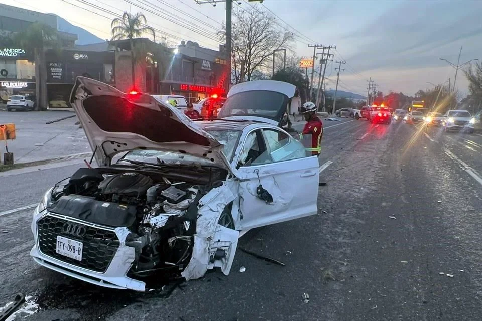 Image - La Razón Nl Accidente-en-carretera-nacional-santiago-el-faisán-choque-vial-carretera-nacional