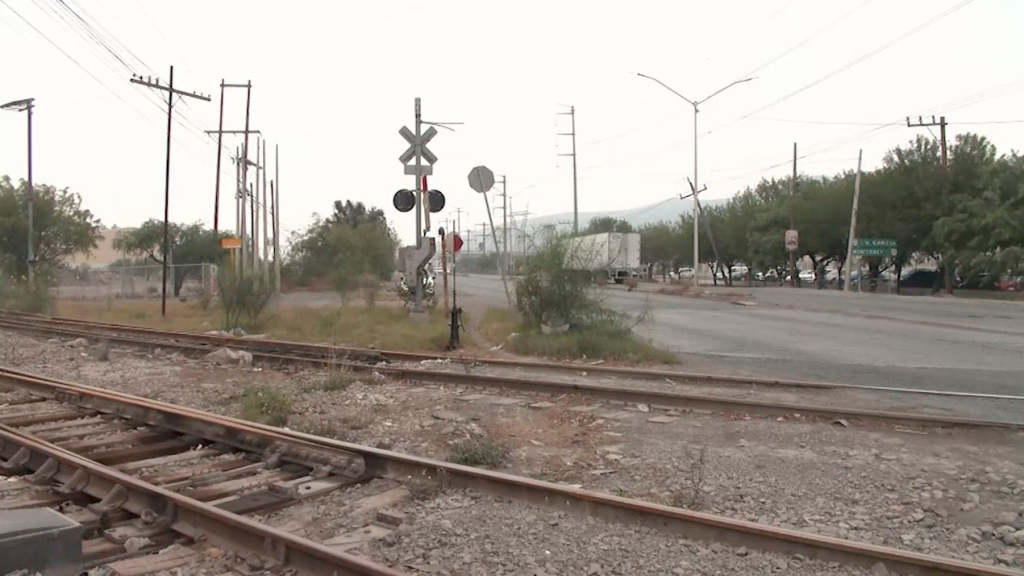 Accidentes-ferroviarios-en-nuevo-león-falta-de-señalización-seguridad-ferroviaria-samuel-garcía