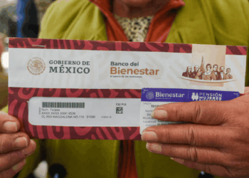 Pago de pensiones del Bienestar - La Razón NL