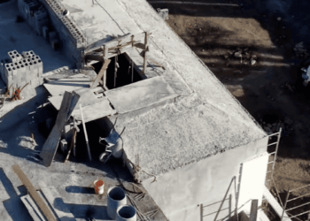 Trabajador Cae Del Techo En San Pedro - La Razón Nl - La Razón Nl